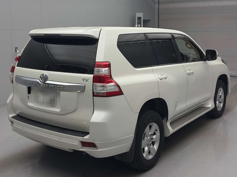 Toyota Land Cruiser Prado TX L Package - U12689
