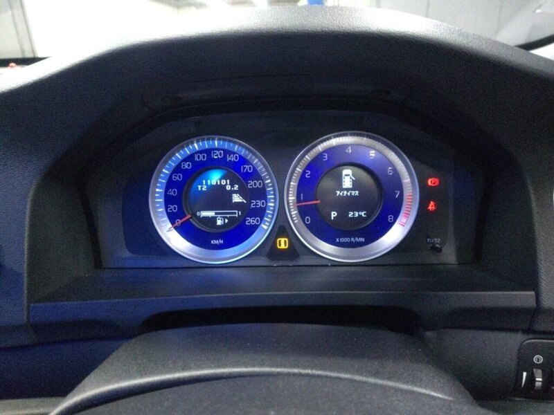 Volvo V60 T4 Se - U12690