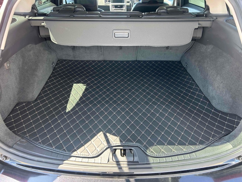 Volvo V60 T4 Se - U12690