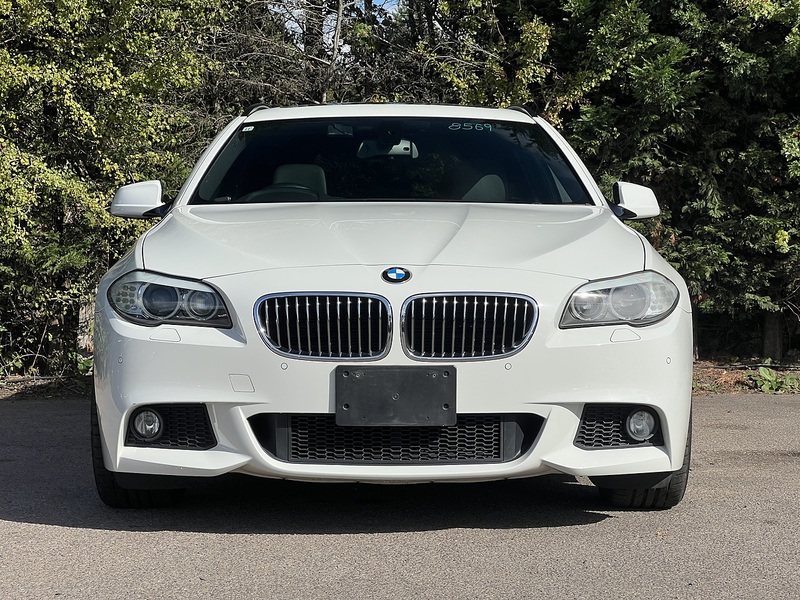 BMW 5 Series 520I M Sport Touring - U12699