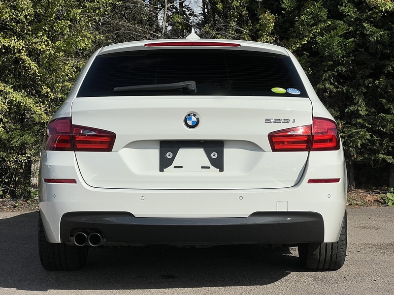 BMW 5 Series 520I M Sport Touring - U12699