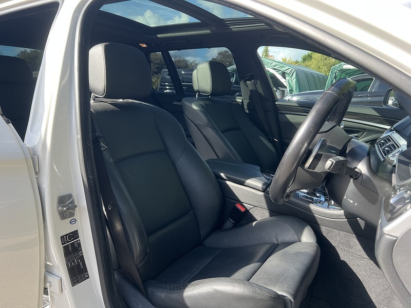 BMW 5 Series 520I M Sport Touring - U12699