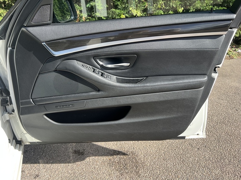 BMW 5 Series 520I M Sport Touring - U12699