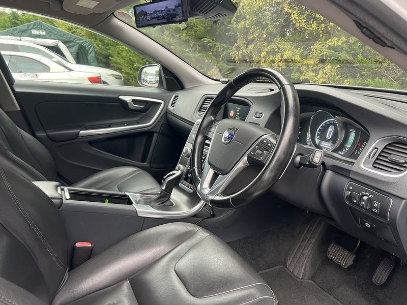 Volvo V60 D4 Se - U12700