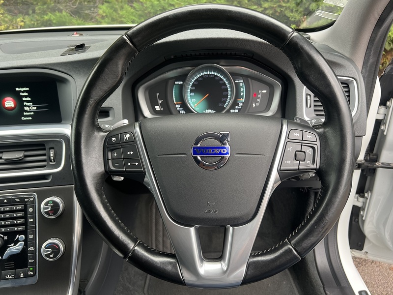 Volvo V60 D4 Se - U12700