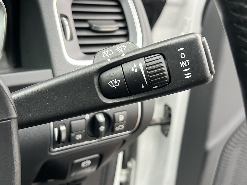 Volvo V60 D4 Se - U12700