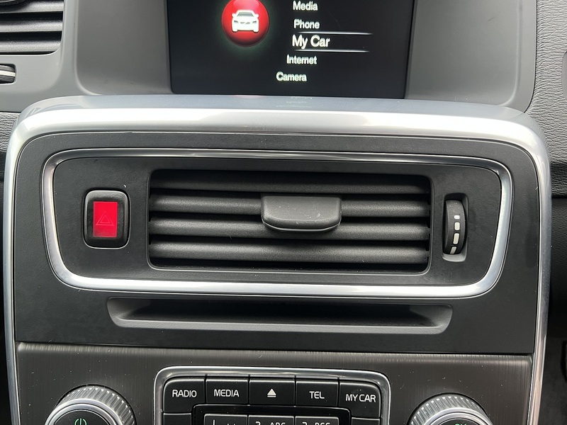 Volvo V60 D4 Se - U12700