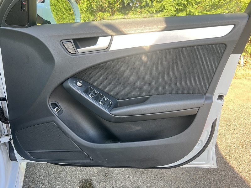 Audi A4 Avant Fsi Se - U12701