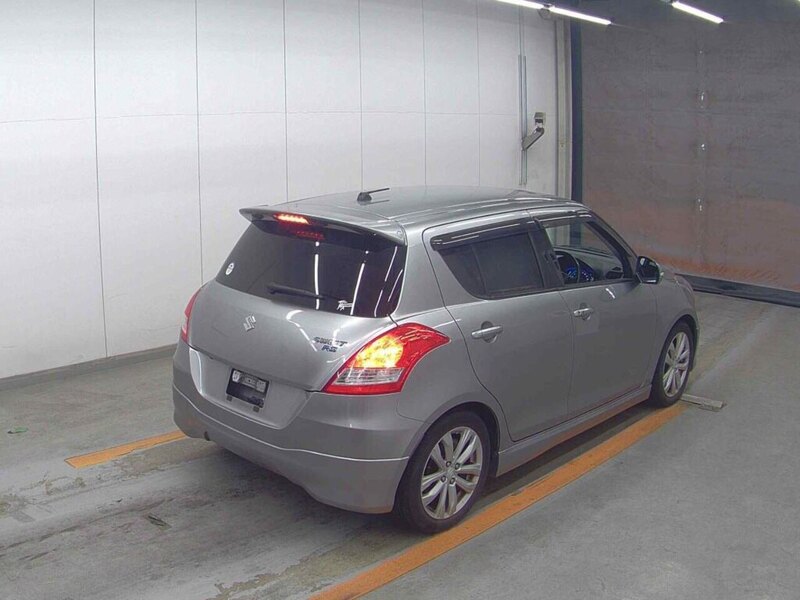 Suzuki Swift RS-DJE - U12703