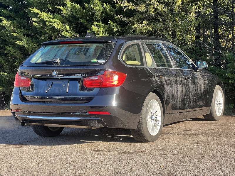 BMW 3 Series 320I Luxury Touring - U12704