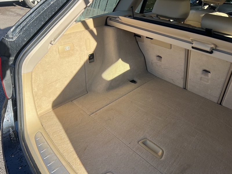 BMW 3 Series 320I Luxury Touring - U12704