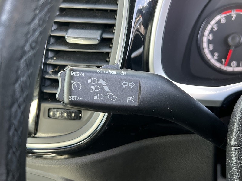 Volkswagen Beetle Design Tsi Dsg - U12705