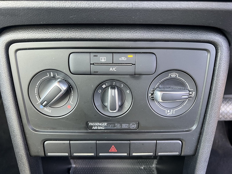 Volkswagen Beetle Design Tsi Dsg - U12705