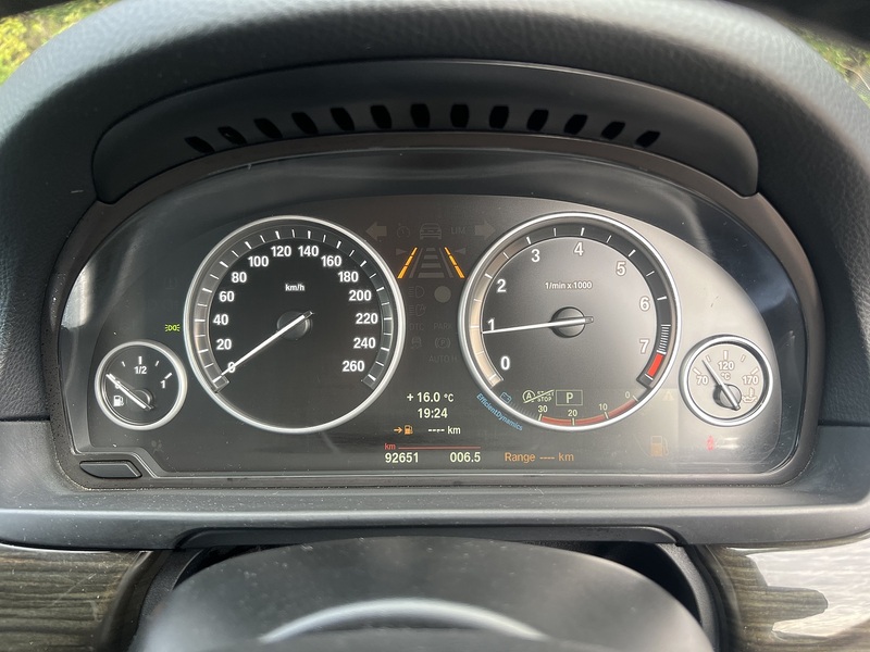 BMW 5 Series 520I Touring Luxury - U12706