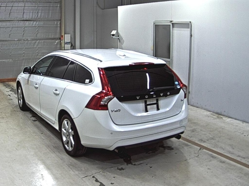 Volvo V60 T4 Se - U12707