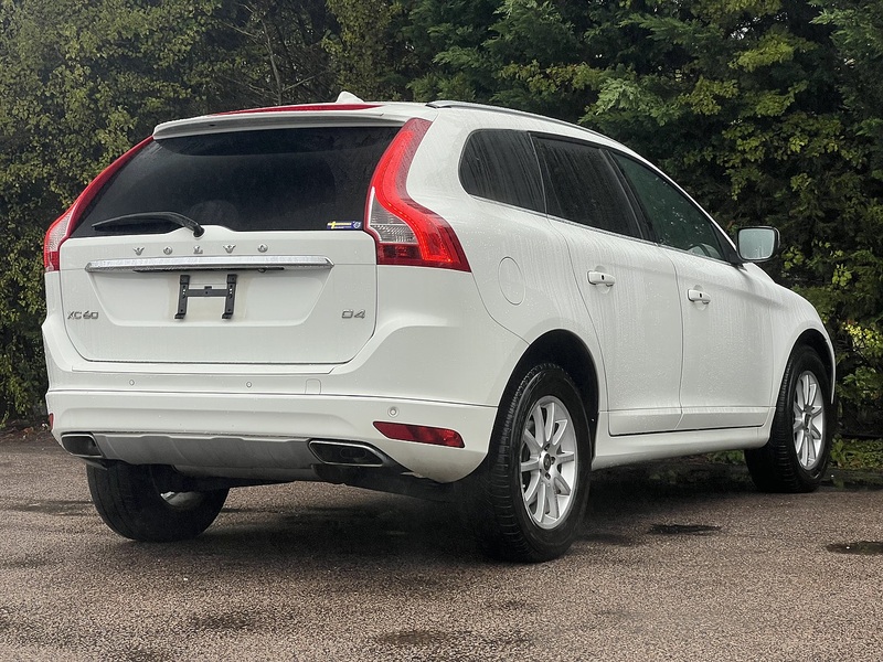 Volvo Xc60 D4 R-Design - U12708