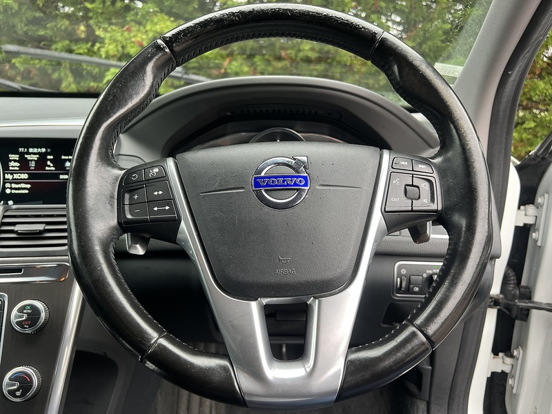 Volvo Xc60 D4 R-Design - U12708