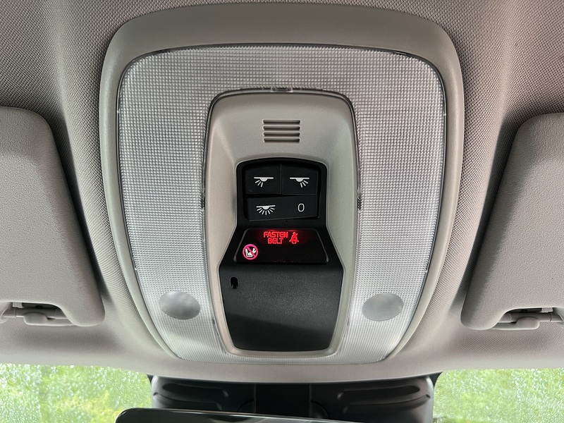 Volvo Xc60 D4 R-Design - U12708