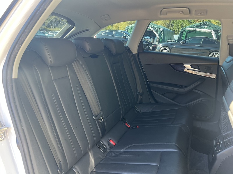 Audi A4 Avant Tfsi - U12711