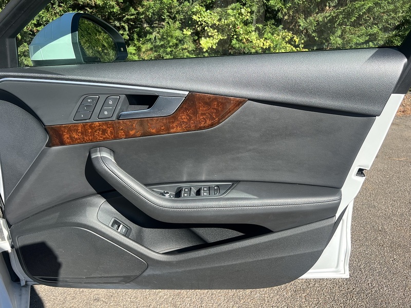 Audi A4 Avant Tfsi - U12711