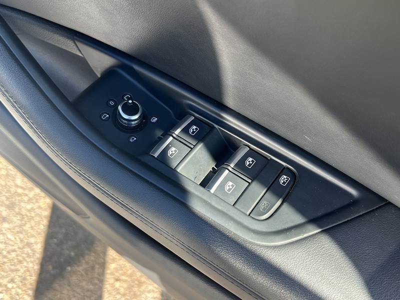 Audi A4 Avant Tfsi - U12711