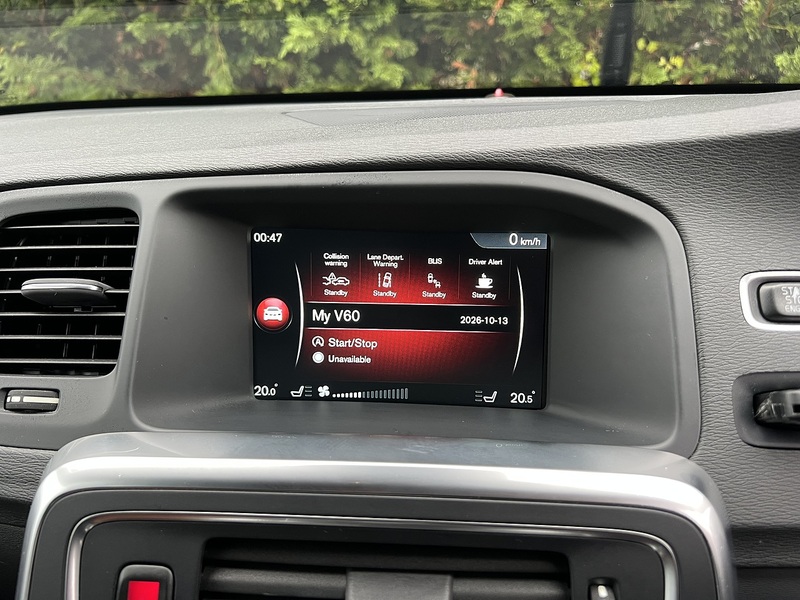 Volvo V60 T5 Cross Country Awd SE - U12721