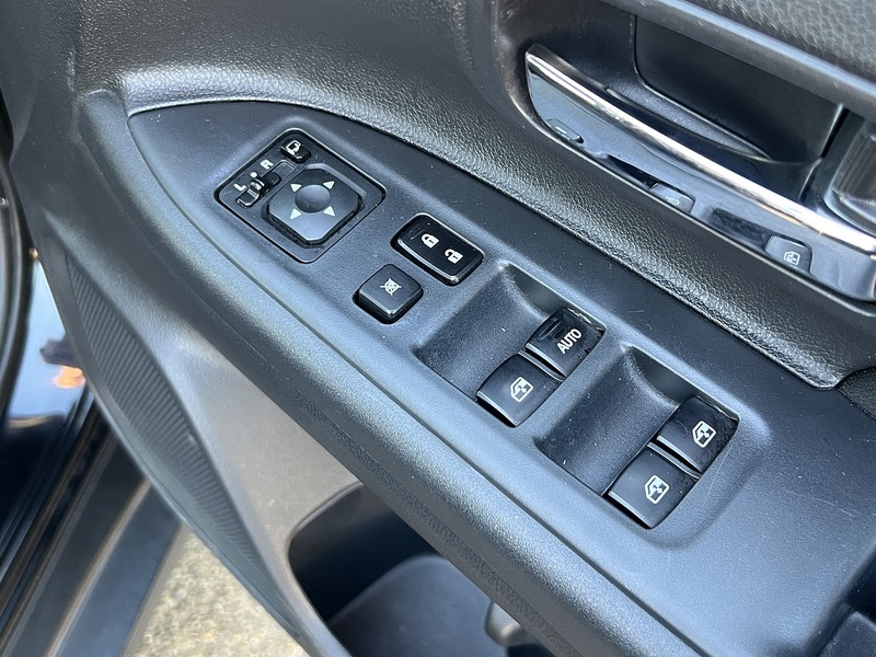 Mitsubishi Outlander 20G - U12728