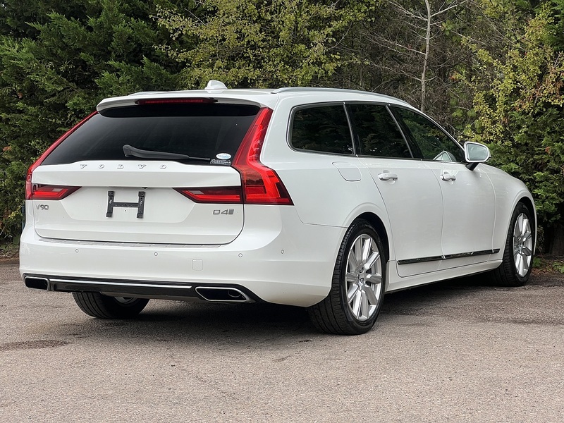 Volvo V90 D4 Inscription - U12729