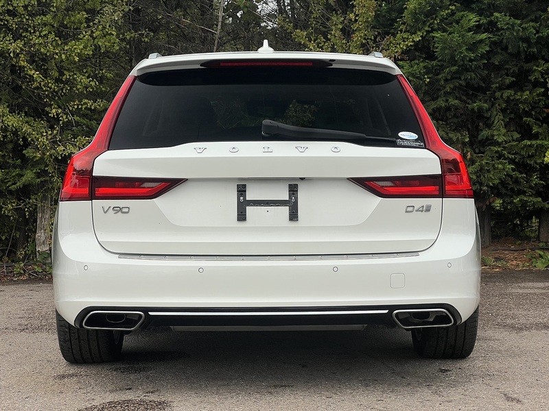 Volvo V90 D4 Inscription - U12729