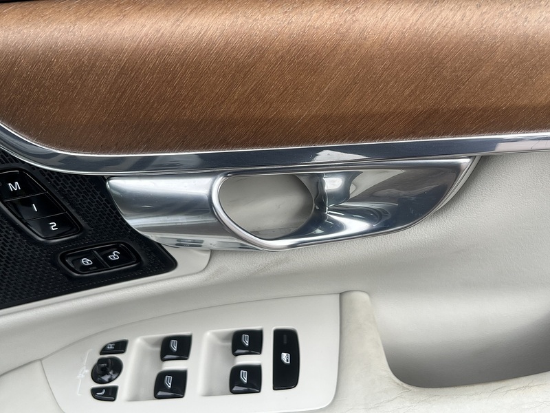 Volvo V90 D4 Inscription - U12729