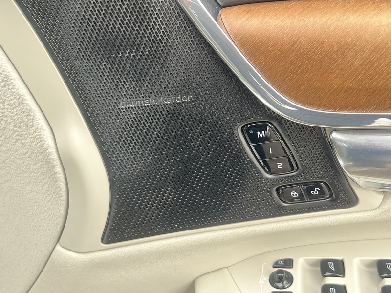Volvo V90 D4 Inscription - U12729