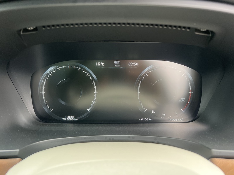 Volvo V90 D4 Inscription - U12729