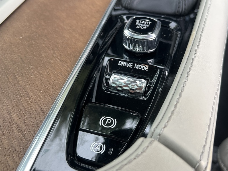 Volvo V90 D4 Inscription - U12729