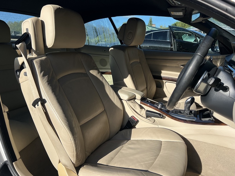 BMW 3 Series 335I Se - U12732