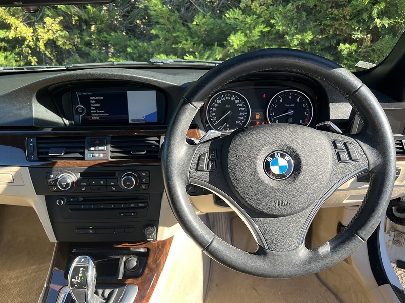 BMW 3 Series 335I Se - U12732