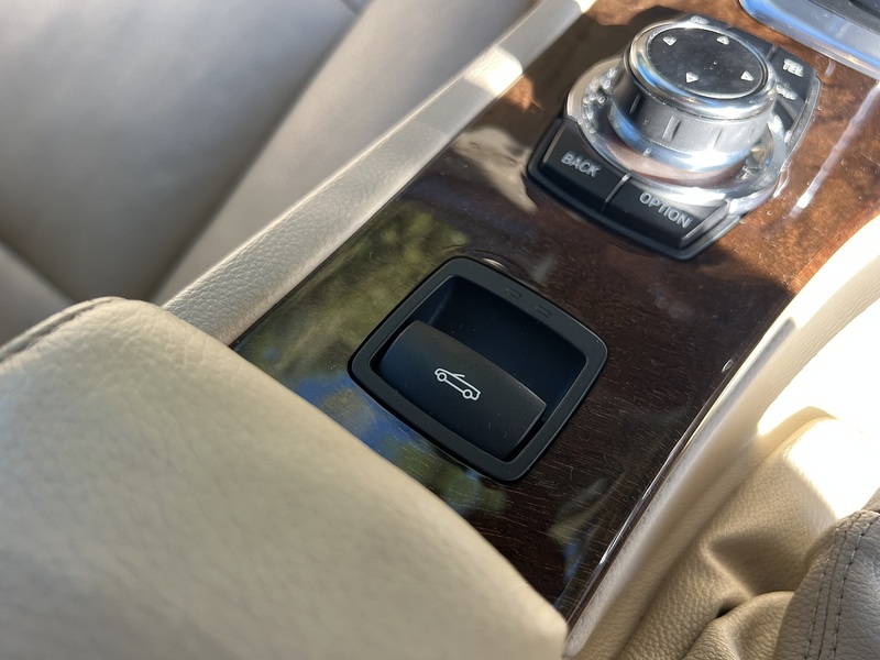 BMW 3 Series 335I Se - U12732