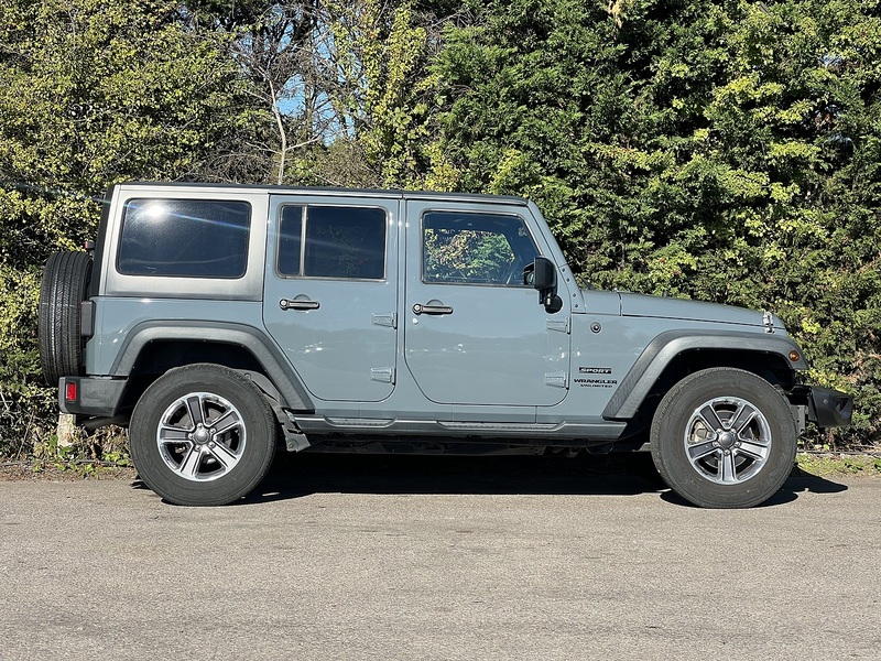 Jeep Wrangler Sport Unlimited - U12738