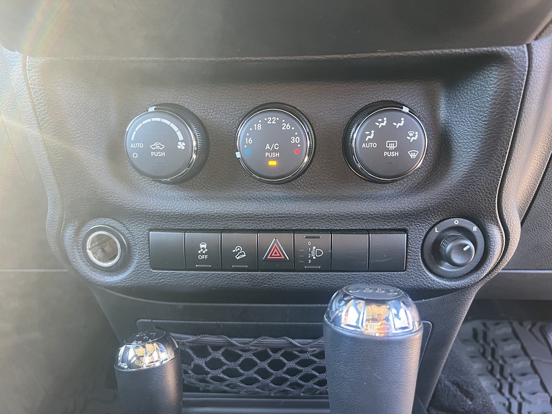 Jeep Wrangler Sport Unlimited - U12738