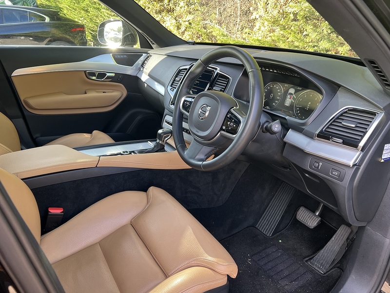 Volvo Xc90 T5 Momentum Awd - U12739
