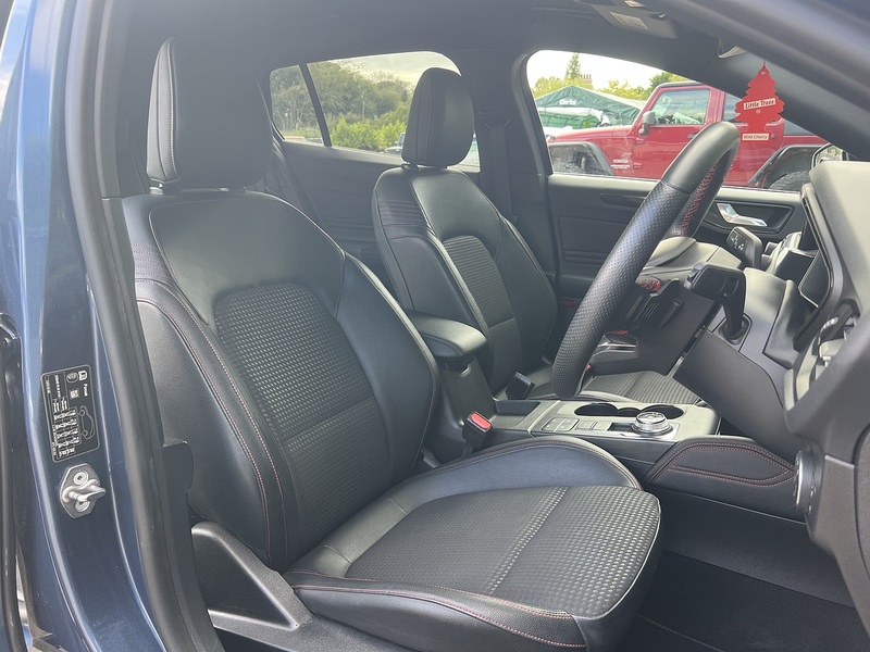 Ford Focus EcoBlue ST-Line X - U12742