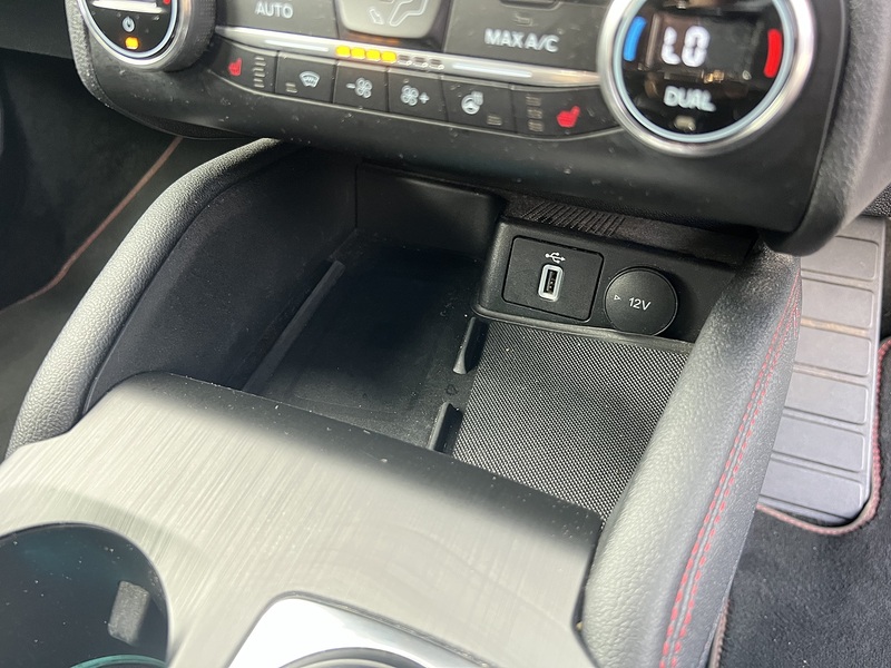 Ford Focus EcoBlue ST-Line X - U12742