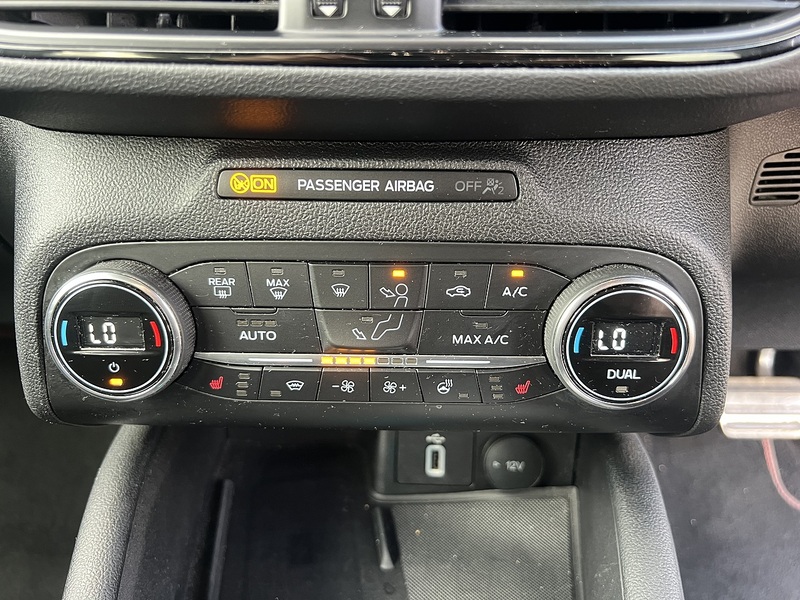 Ford Focus EcoBlue ST-Line X - U12742
