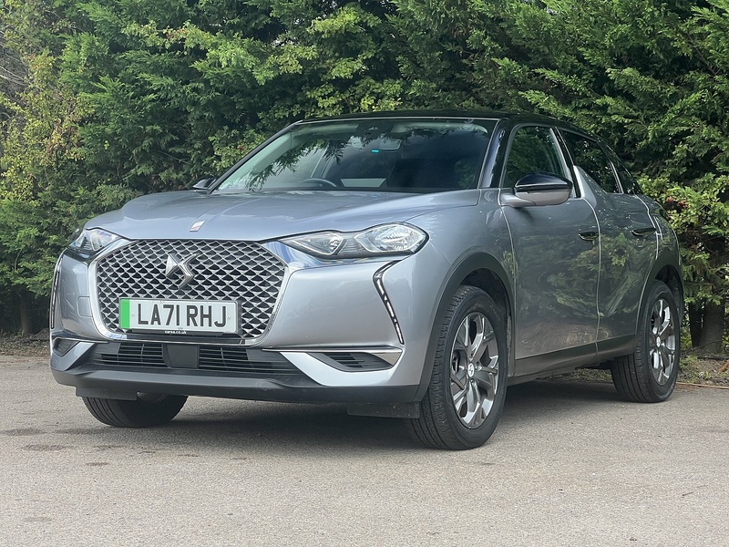DS AUTOMOBILES DS 3 CROSSBACK E-TENSE Bastille - U12743