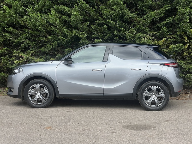 DS AUTOMOBILES DS 3 CROSSBACK E-TENSE Bastille - U12743