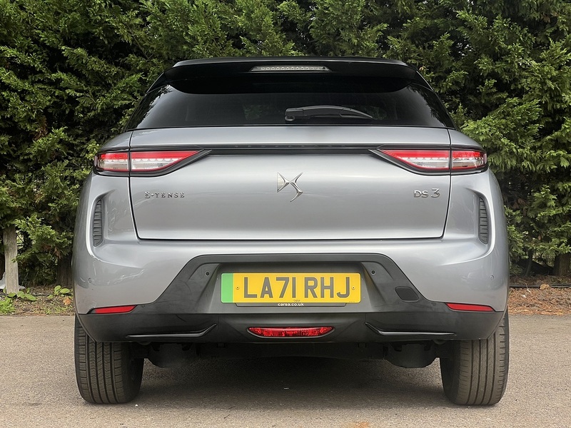 DS AUTOMOBILES DS 3 CROSSBACK E-TENSE Bastille - U12743