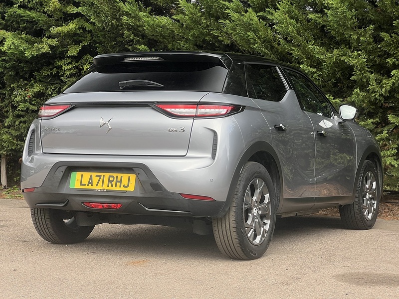 DS AUTOMOBILES DS 3 CROSSBACK E-TENSE Bastille - U12743