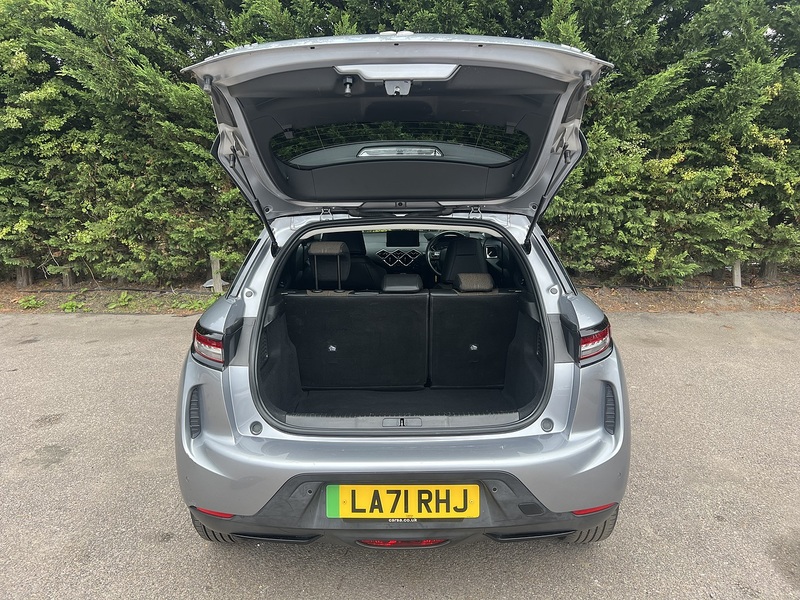 DS AUTOMOBILES DS 3 CROSSBACK E-TENSE Bastille - U12743