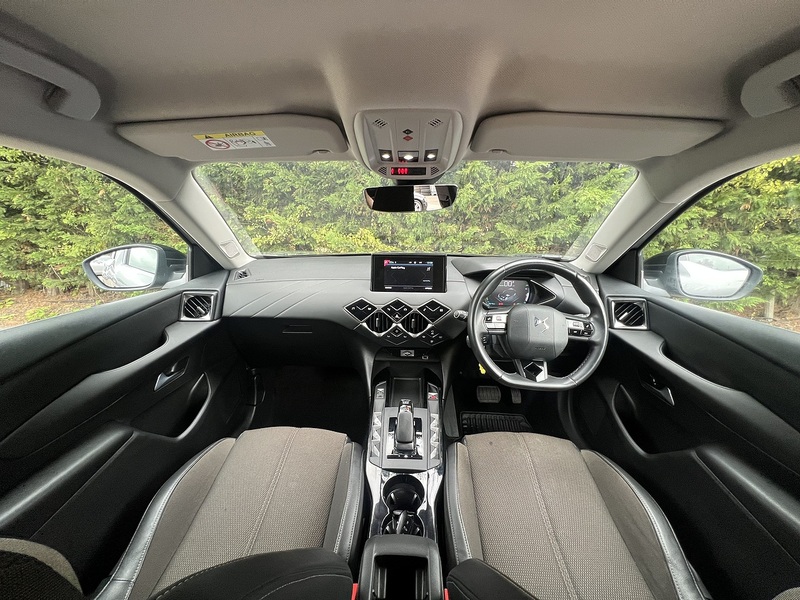 DS AUTOMOBILES DS 3 CROSSBACK E-TENSE Bastille - U12743