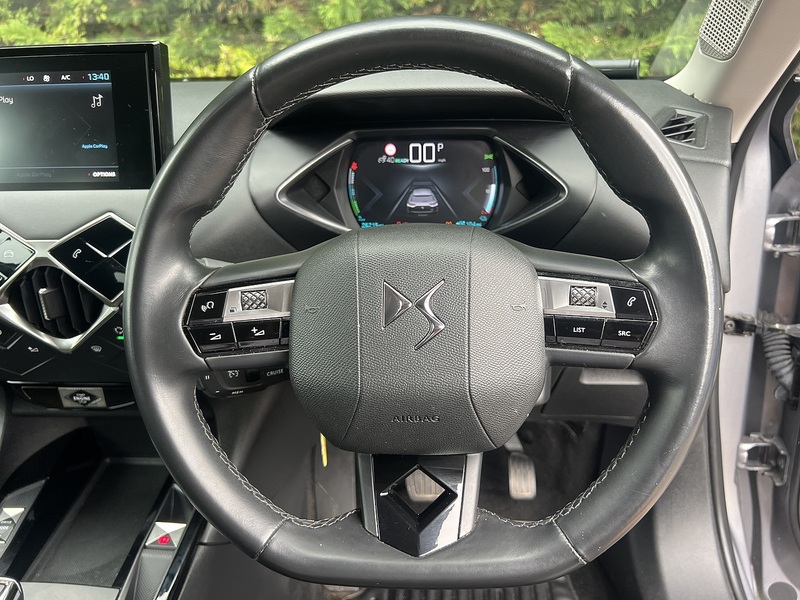 DS AUTOMOBILES DS 3 CROSSBACK E-TENSE Bastille - U12743