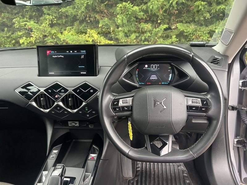 DS AUTOMOBILES DS 3 CROSSBACK E-TENSE Bastille - U12743